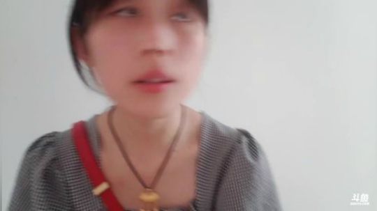 热恋中的情侣一天是怎样过得？？ 2018-07-24 12点场