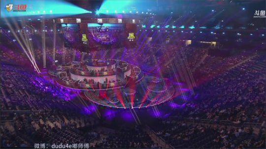 【PGI解说团】唯一颜值：嘟师傅 2018-07-25 23点场