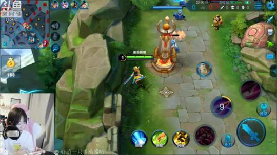 短发小姐姐超可爱 2018-08-06 23点场