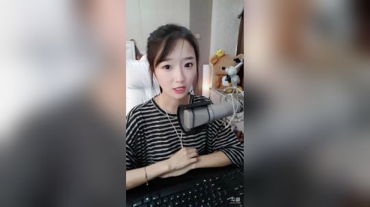 魔幻宝贝_魔幻宝贝的#我的精彩时刻:小姐姐来一扎_斗鱼视频 - 最6的