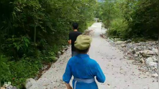 上山做饭饭啦 2018-08-10 17点场