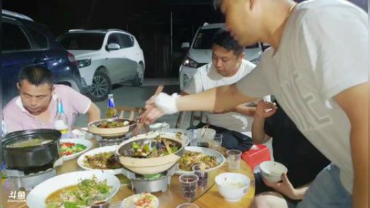 回家买梨抽奖。 2018-08-12 20点场