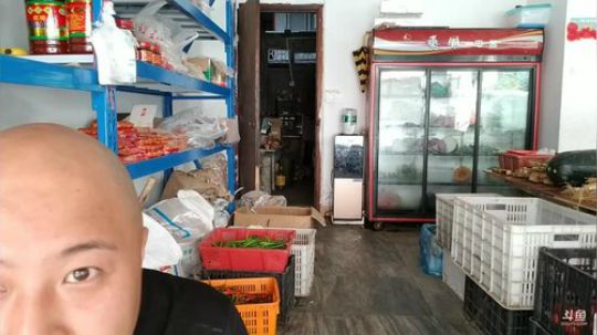 呵呵，今天吃点啥 2018-08-15 12点场