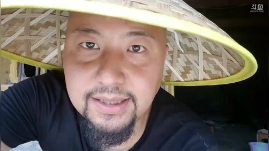 呵呵，今天吃点啥 2018-08-15 13点场