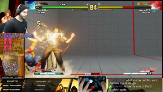 带走一条血!街霸5新角色G强大的版边压制起身套路!