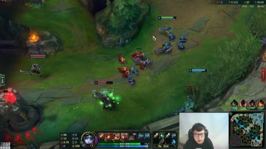 HHHISHHH发布了一个斗鱼视频2018-08-16