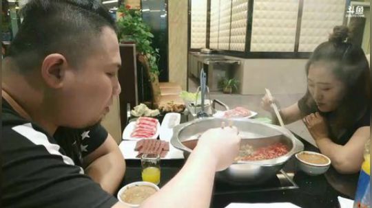 七夕约个小姐姐吃火锅 2018-08-17 18点场