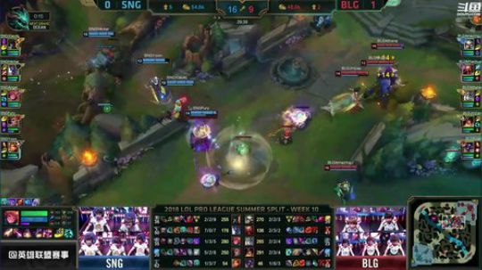 我在斗鱼看英雄联盟官方赛事直播英雄联盟