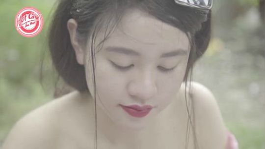 【越南胖丫】杀鱼手法真好，不知道鱼的味道怎么样？