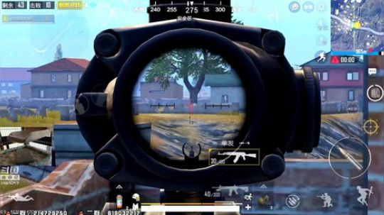 小电站吃毒怪物瓜25杀吃鸡