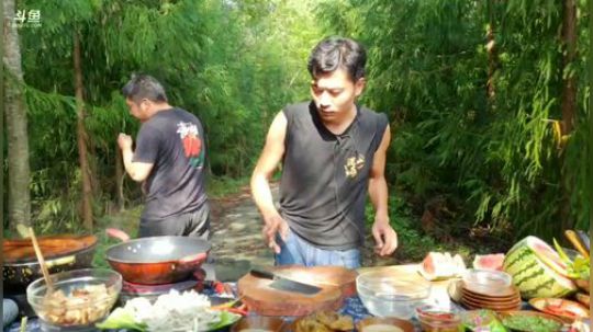 高山人家乡民的晚餐 2018-08-31 15点场