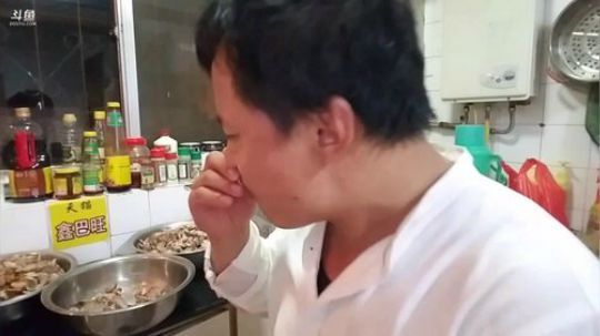 丿Good丶发布了一个斗鱼视频2018-09-02