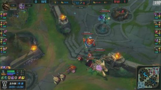 我在斗鱼看英雄联盟官方赛事直播英雄联盟