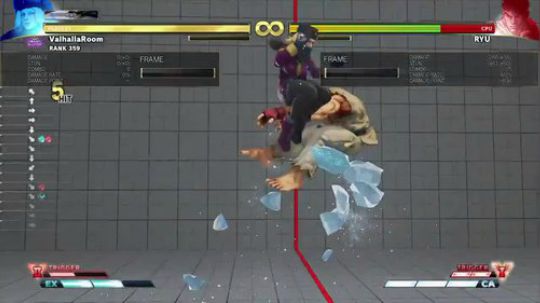 炫目的空中追打!街霸5冰女超华丽左右择套路教学!