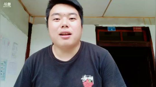 小朋友爱吃可乐鸡翅吗 2018-09-08 14点场