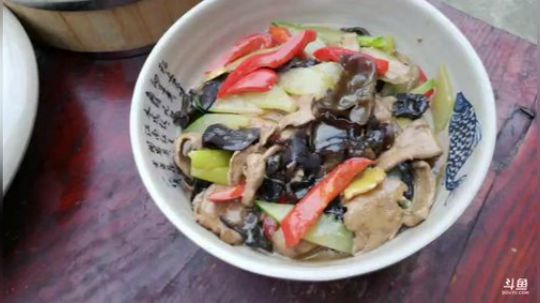 小朋友爱吃可乐鸡翅吗 2018-09-08 18点场