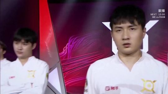 登月团丶离去发布了一个斗鱼视频2018-09-17