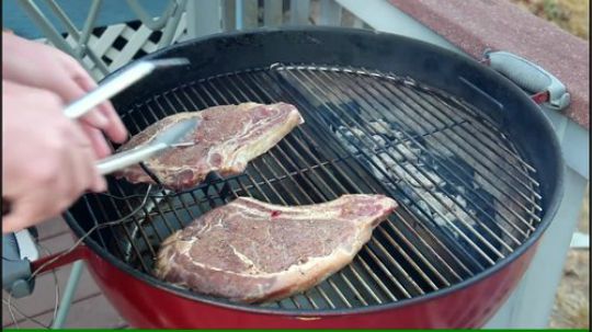 【肉食动物】美国农场主大叔——烤牛排