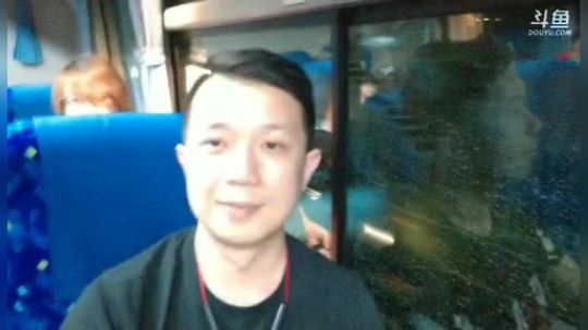 边哥东京现场户外:和小姐姐们周围逛逛！ 2018-09-21 16点场