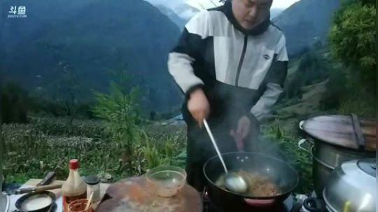 今晚22点拿小时榜 2018-09-24 18点场