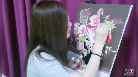 娜娜：先画画，再讲课~颇费~ 2018-09-25 19点场