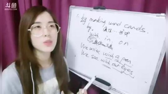 娜娜：先画画，再讲课~颇费~ 2018-09-25 20点场