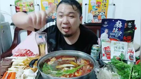 终于吃上心爱的辣火锅了 2018-09-25 19点场