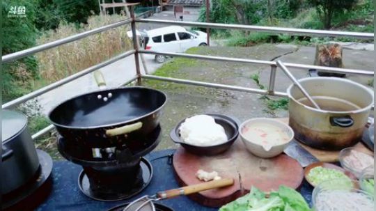 晚上八点半pk 2018-09-27 16点场