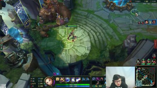 HHHISHHH发布了一个斗鱼视频2018-09-28