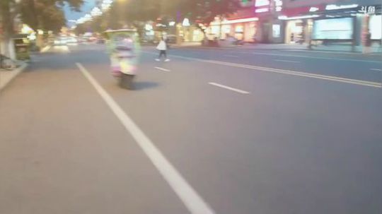 峨眉山，我到了！ 2018-09-29 18点场