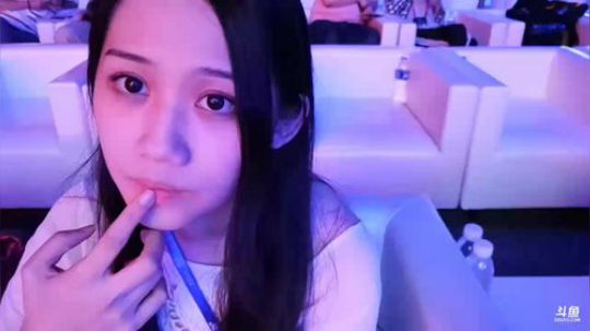 女主播又来了 2018-10-01 18点场
