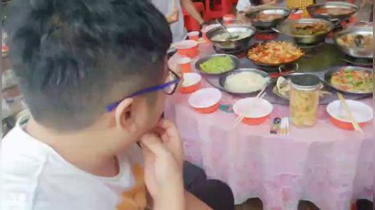 老二出发接亲啦。 2018-10-03 11点场