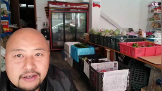 今天上山做饭啦(≧ω≦)/ 2018-10-03 12点场