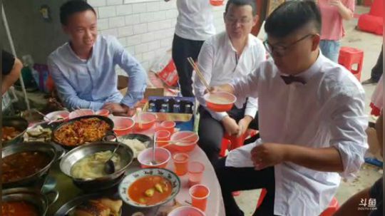 老二结婚啦 2018-10-03 11点场