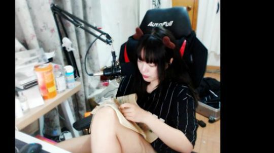 ❤甜心❤晚上就聊聊天吧~ 2018-10-03 21点场