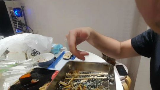 大鹏7889发布了一个斗鱼视频2018-10-05