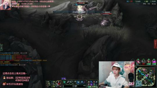 我在斗鱼看不2不叫周淑怡直播英雄联盟