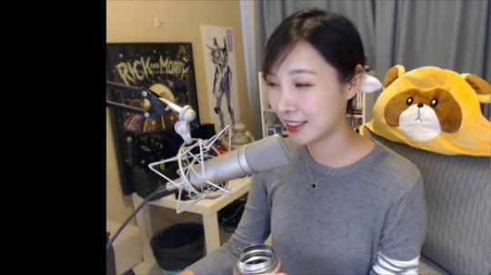 我在斗鱼看女流66直播新游前线