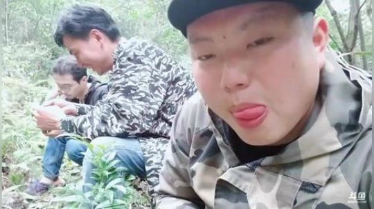 采蘑菇的大帅哥 2018-10-08 16点场