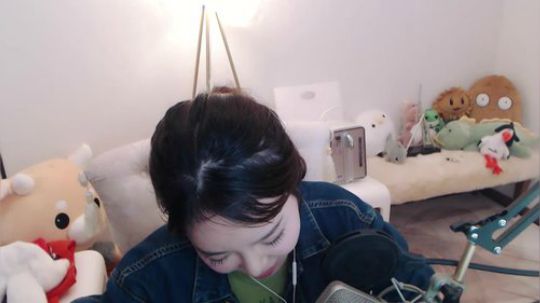 我在斗鱼看刘飞儿faye直播炉石传说