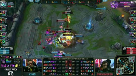 我在斗鱼看英雄联盟官方赛事直播英雄联盟