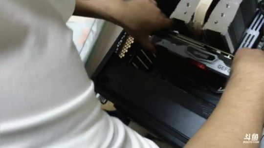 七煌战：晚上7点装机煤气灶！ 2018-10-13 20点场