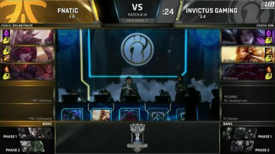 我在斗鱼看英雄联盟官方赛事直播英雄联盟