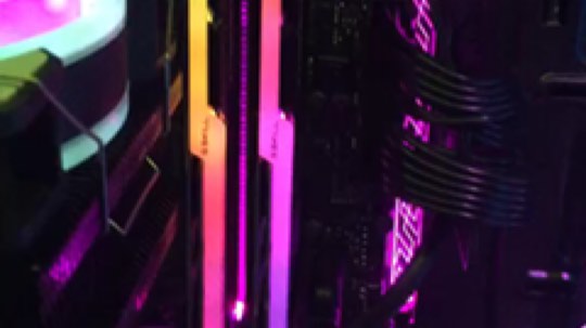 WarriorsLee发布了一个斗鱼视频2018-10-14
