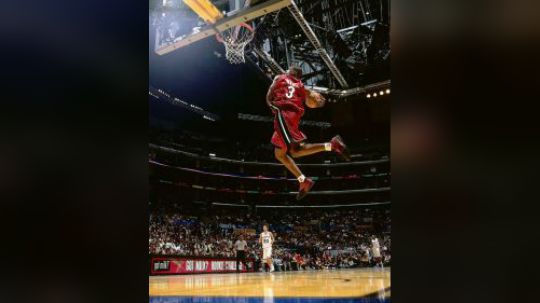 压码头扣篮大赛，三扣150分！