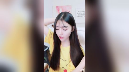 我在斗鱼看林美心Lmx直播颜值