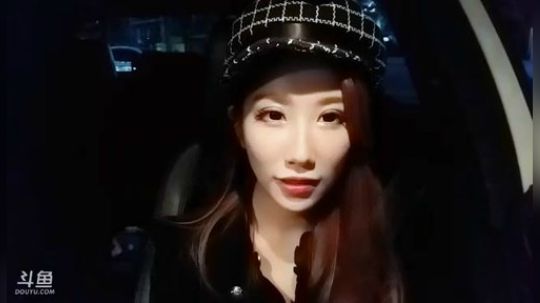 我在斗鱼看可爱的埋埋直播二次元