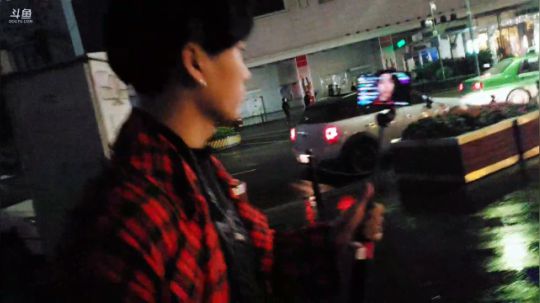 August丶21th发布了一个斗鱼视频2018-10-19