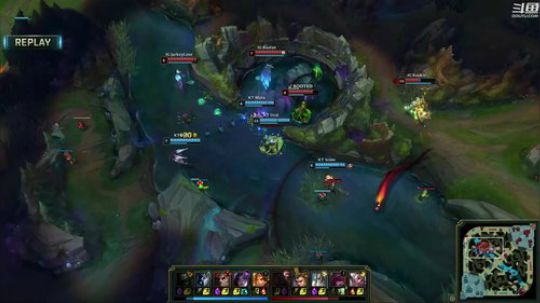 Smlia丶卡布奇诺发布了一个斗鱼视频2018-10-20