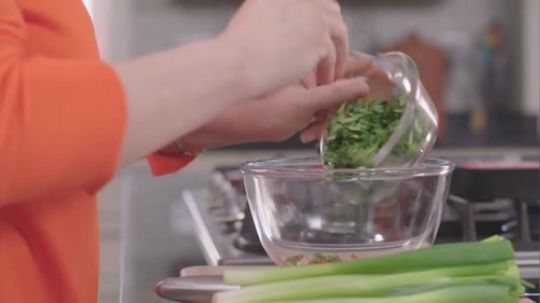 黑沙拉洋葱牛排-维特罗斯